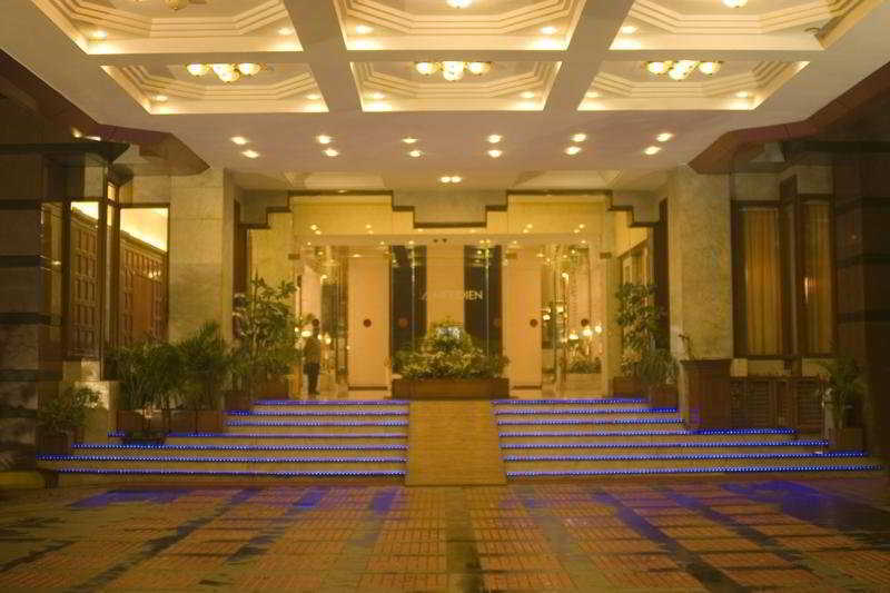 Le Meridien Bangalore Exteriör bild