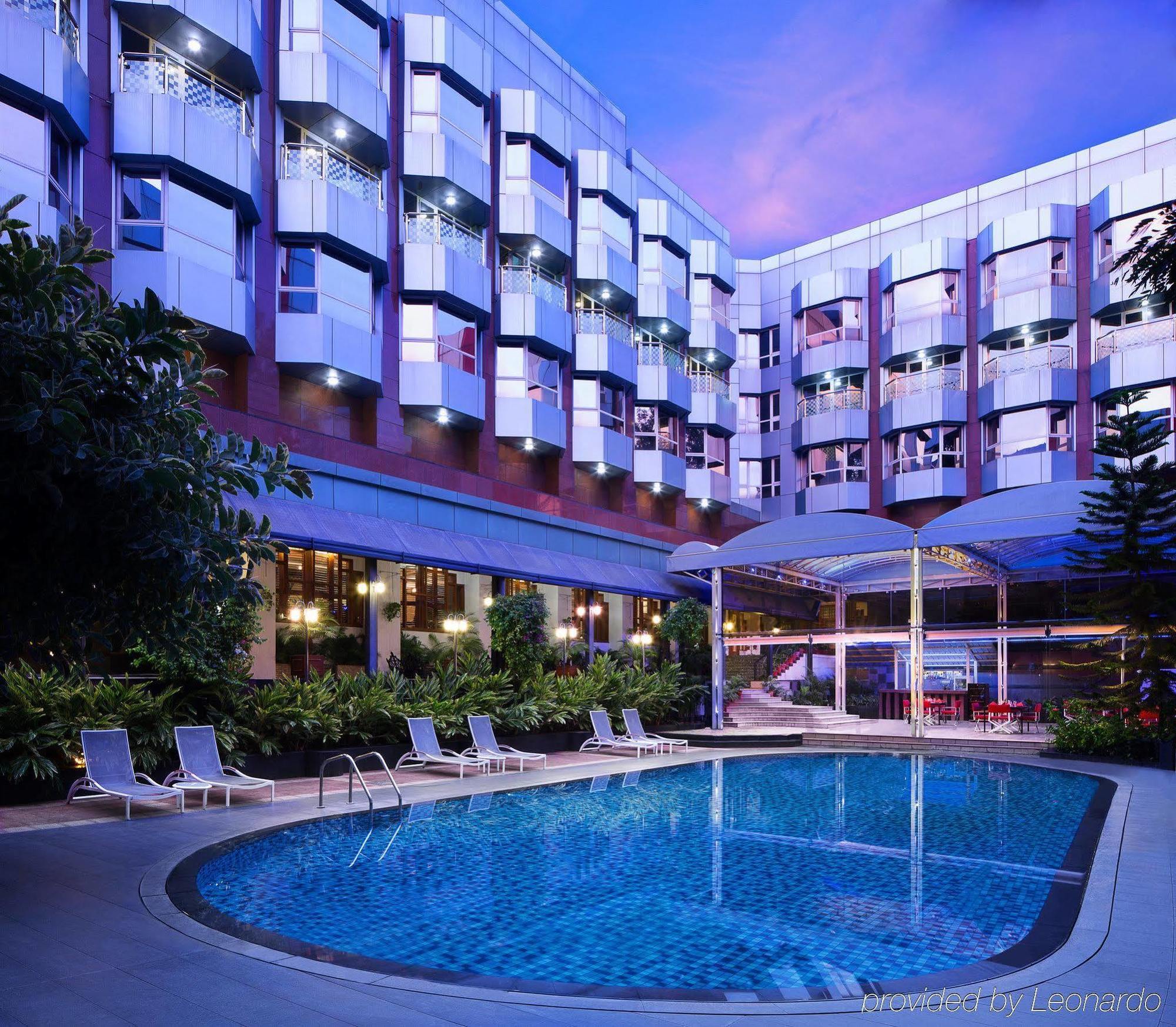 Le Meridien Bangalore Exteriör bild